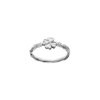 Clover Ring