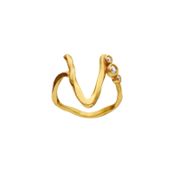V Alfabet Ring